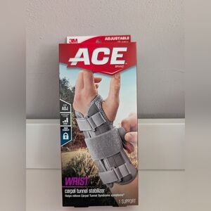 Ace Bandage Wrap For The Left Hand